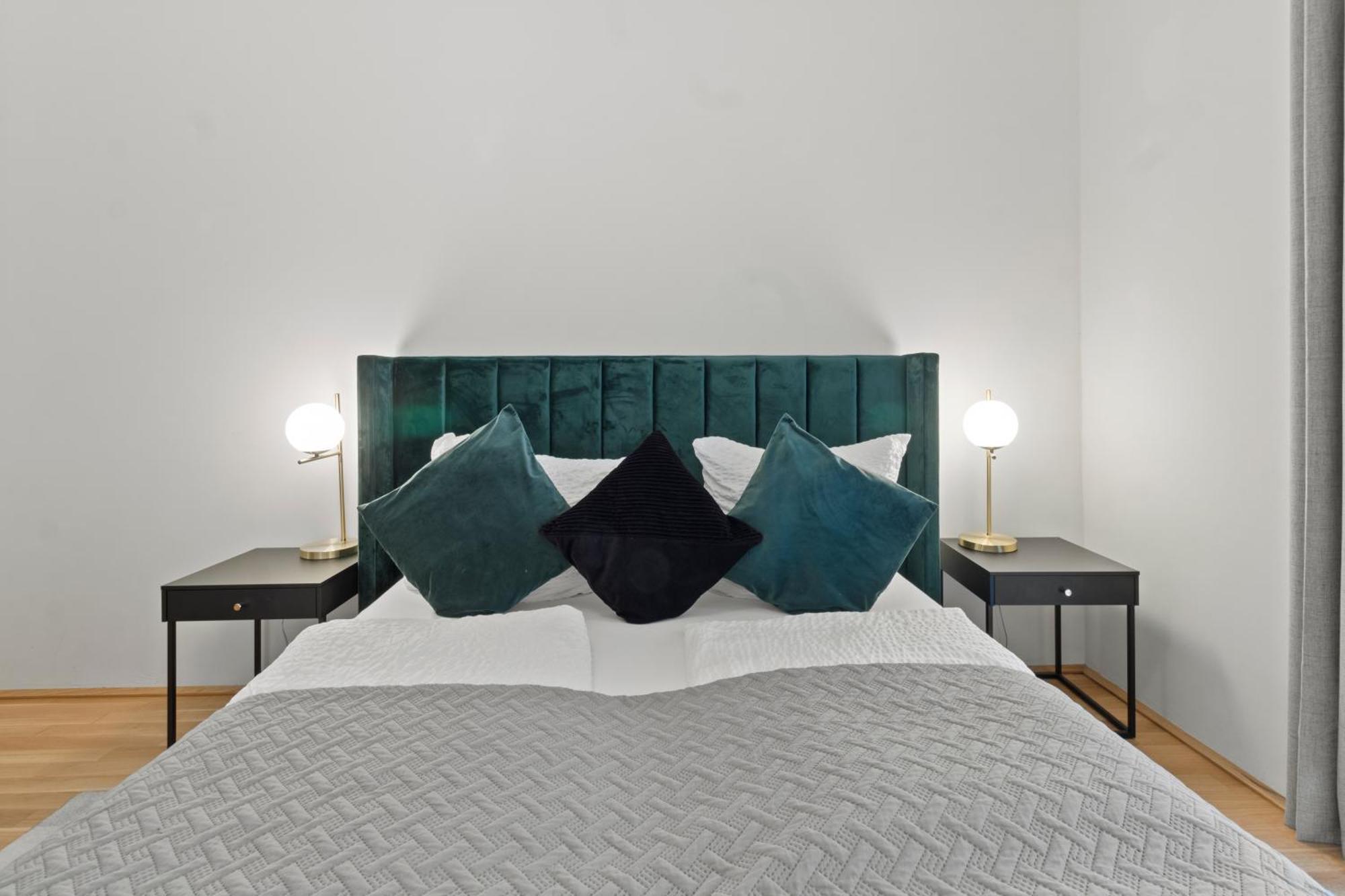 Balcony Apartment I 50 M² I Near City Center Viena Exterior foto