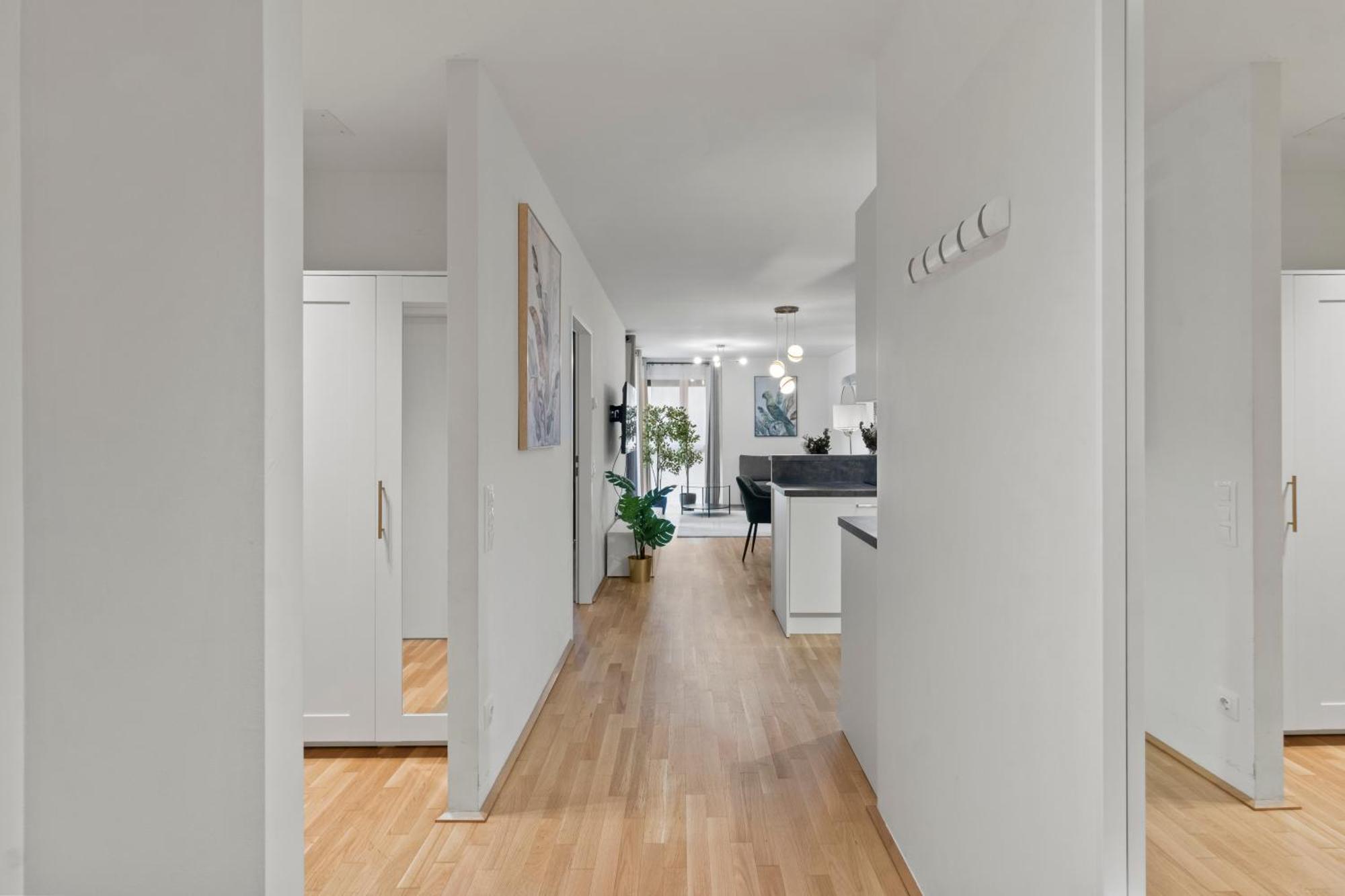 Balcony Apartment I 50 M² I Near City Center Viena Exterior foto